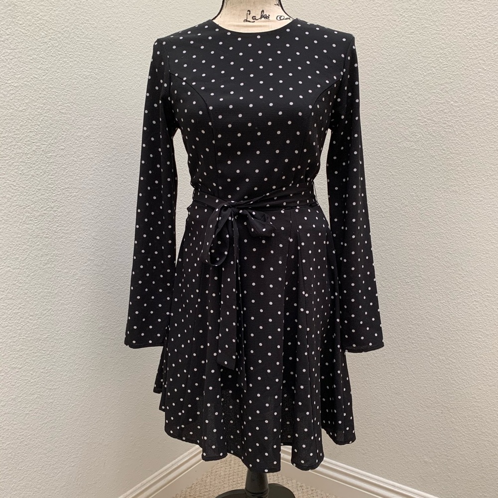Nordstrom black vintage polka dot long sleeve belt tie dress